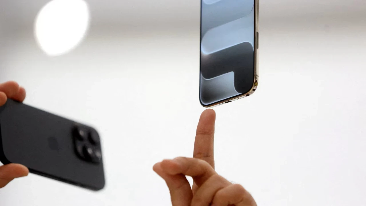 Yapay zekada kavga büyüyor: Apple’dan OpenAI çalışanlarına uyarı mektubu