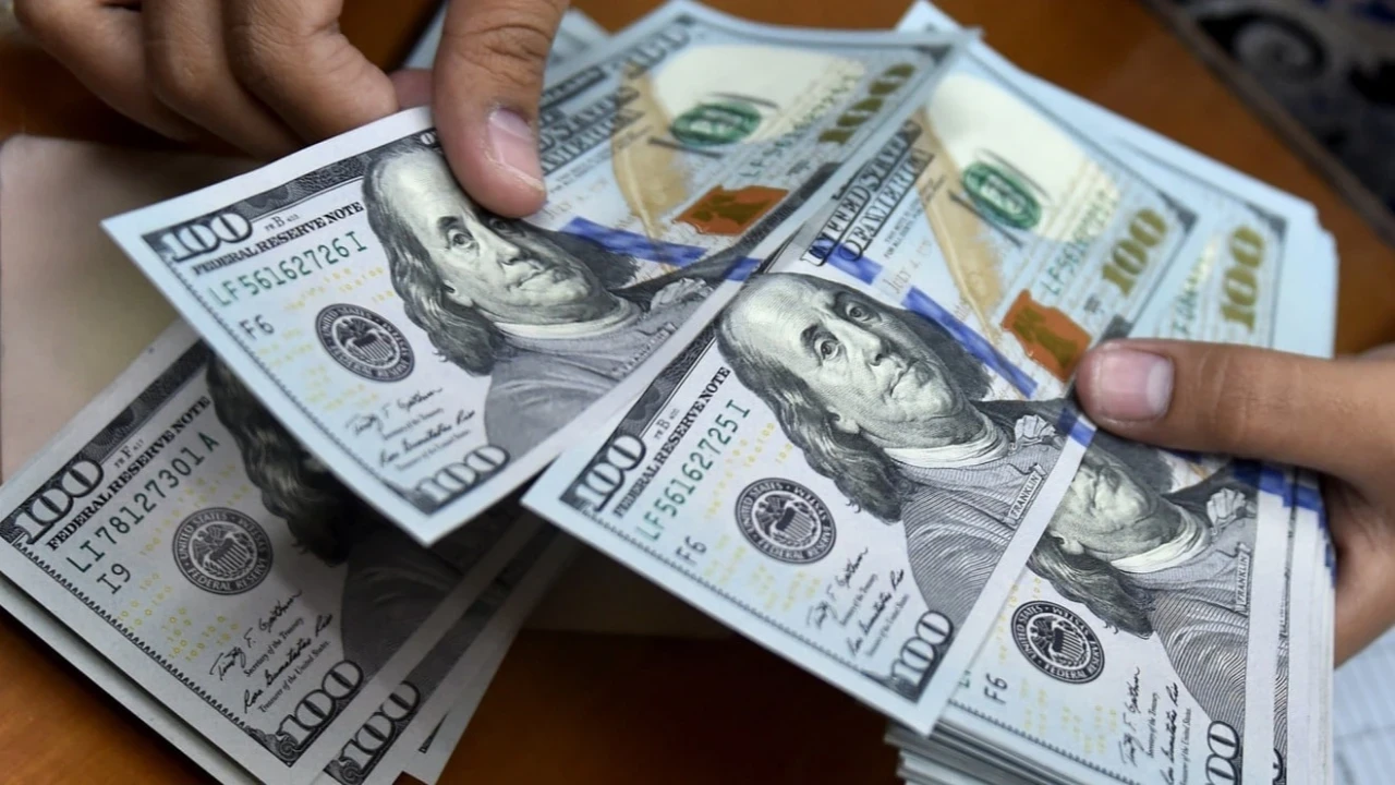 Dövizde haftaya nasıl başlandı? Dolar ve euro cephesinde dikkat çeken tablo