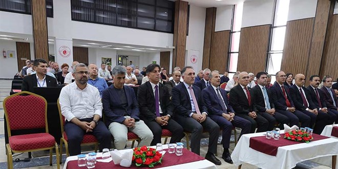 81 ilden öğretmenevi müdürleri Hakkari'de buluştu
