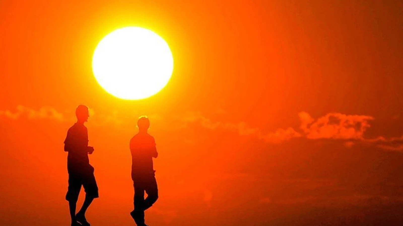 O il kavruluyor: Termometreler 45 dereceyi gösterdi