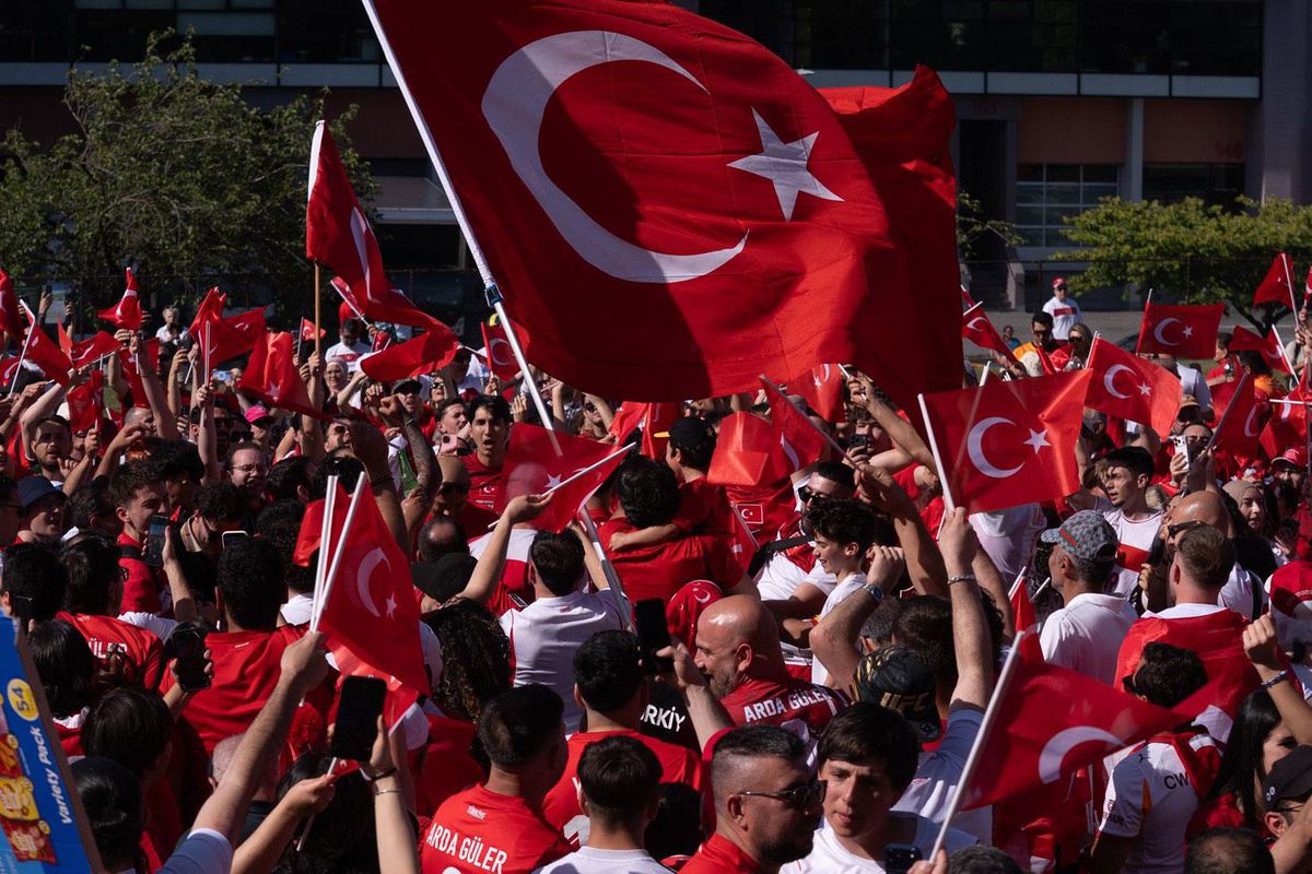 Çılgın Türkler San Francisco sokaklarını coşturuyor