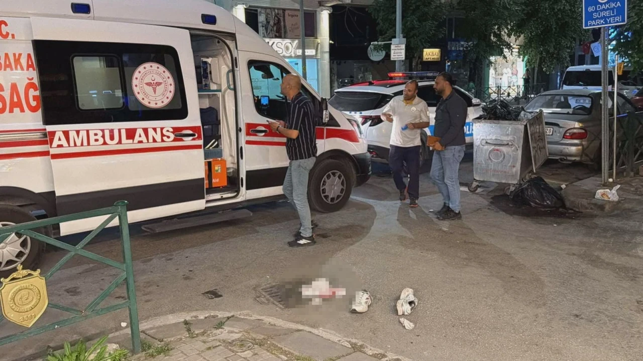Parkta alkol alan arkadaşlar birbirine girdi: 3 yaralı