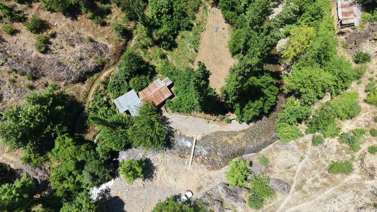 Adana'da 500 Yıllık Su Değirmeni Geleneksel Öğütmeyi Sürdürüyor