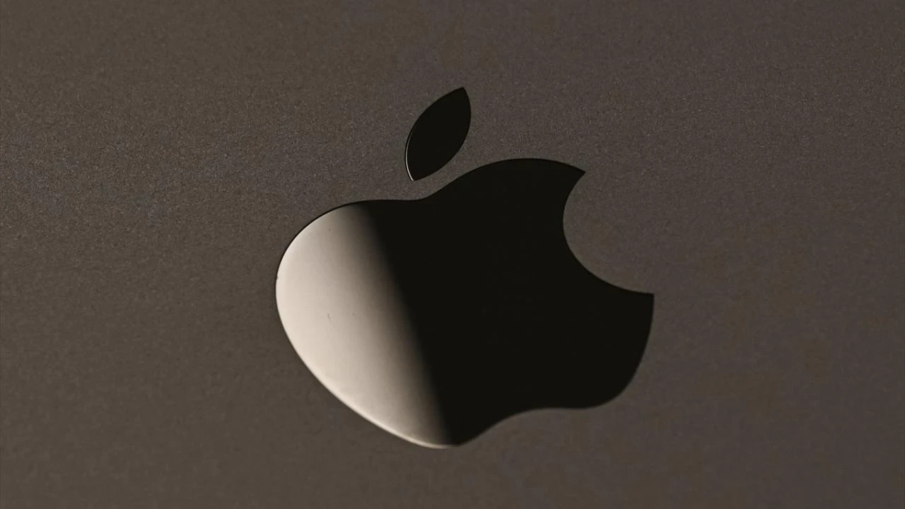 Rusya'da Apple ID ve Google ID kullanımına ceza uygulanmasına başlandı