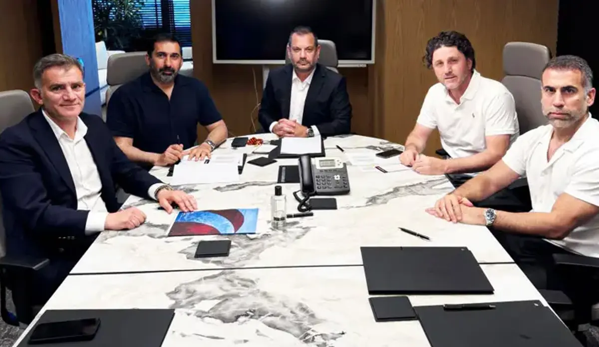 Trabzonspor tarihinde görülmemiş yerli operasyonu! 8. transfer Gaziantep'ten...