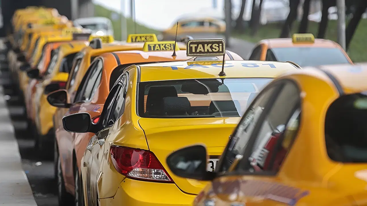 İstanbul'da taksilerde yeni dönem: 'Singapur' modeline geçiliyor