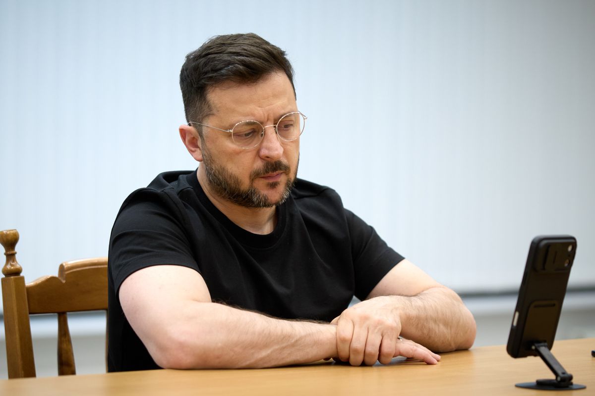Zelenskiy, Trump ile telefonda görüştü