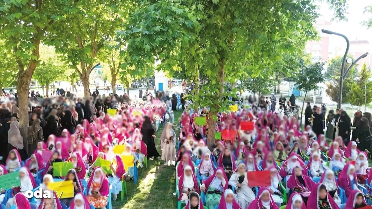 Peygamber Sevdalıları Vakfı'ndan çocuklara tesettür töreni