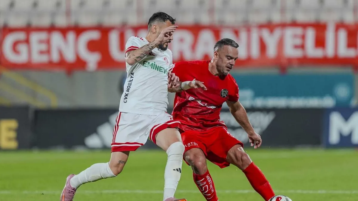 Çorum FK, Erkan Kaş ile yollarını ayırdı!