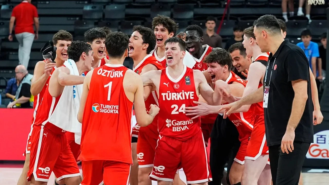 U17 Milliler çeyrek finalde