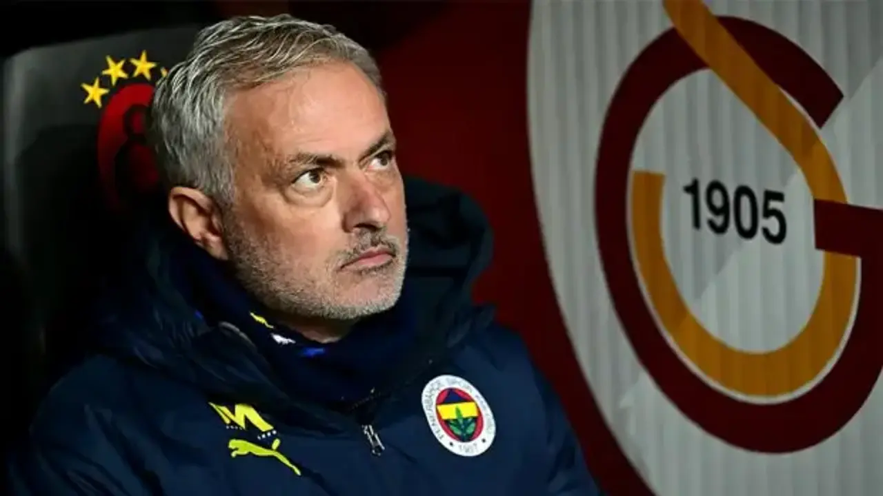 Jose Mourinho'dan Galatasaray'ı havalara uçuracak haber! Fenerbahçeliler tepki gösteriyor