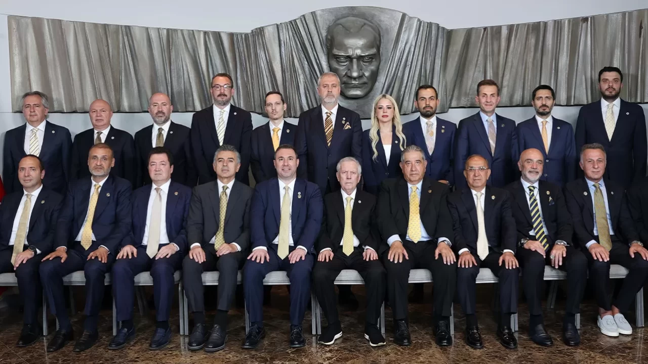 Fenerbahçe'de yeni dönem! Yönetim Kurulu toplantıları her hafta yapılacak