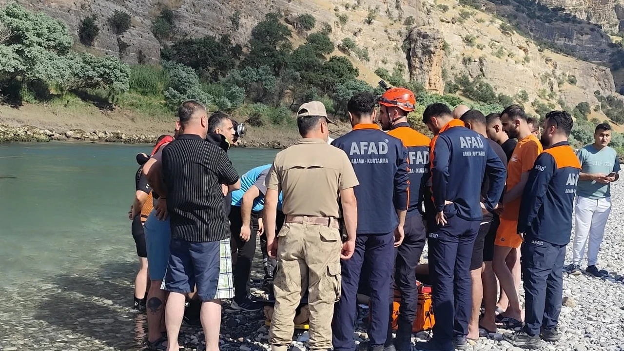 Şırnak'ta Dicle Nehri'ne giren genç boğuldu