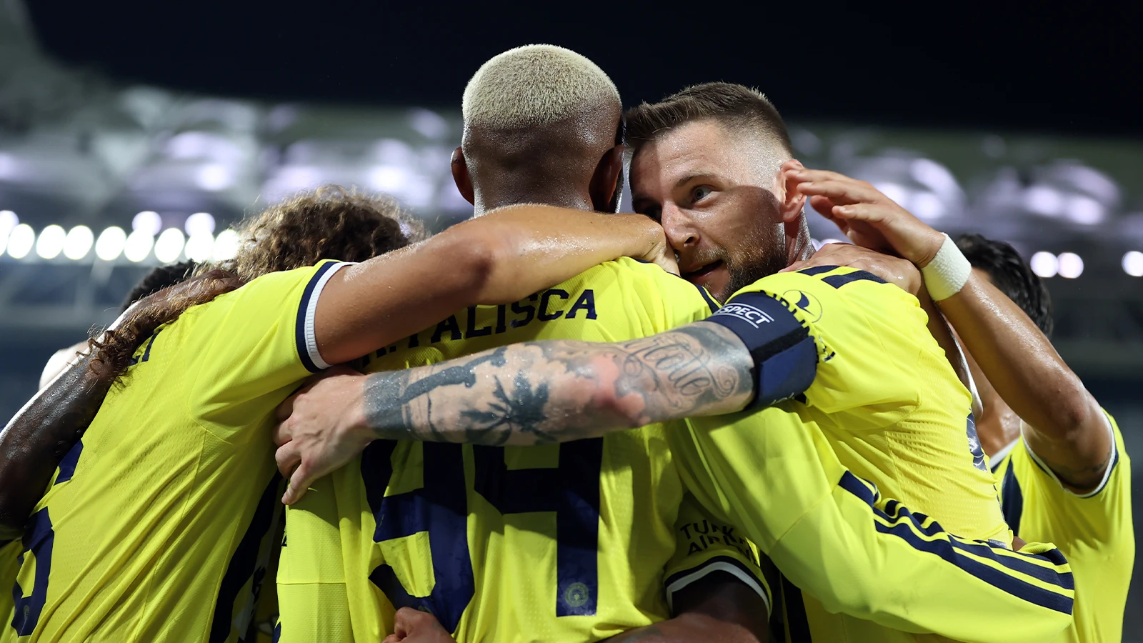 UEFA Şampiyonlar Ligi'nde ikinci eleme turu rövanş maçları yarın başlayacak