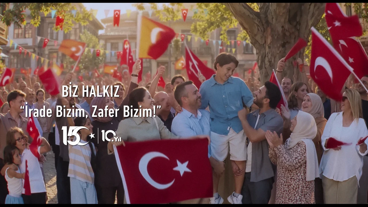 Halkbank'tan 15 Temmuz'a özel reklam filmi: "İrade bizim, zafer bizim"