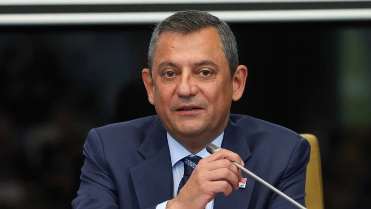 Özgür Özel Meclis'te MYK'sini topladı
