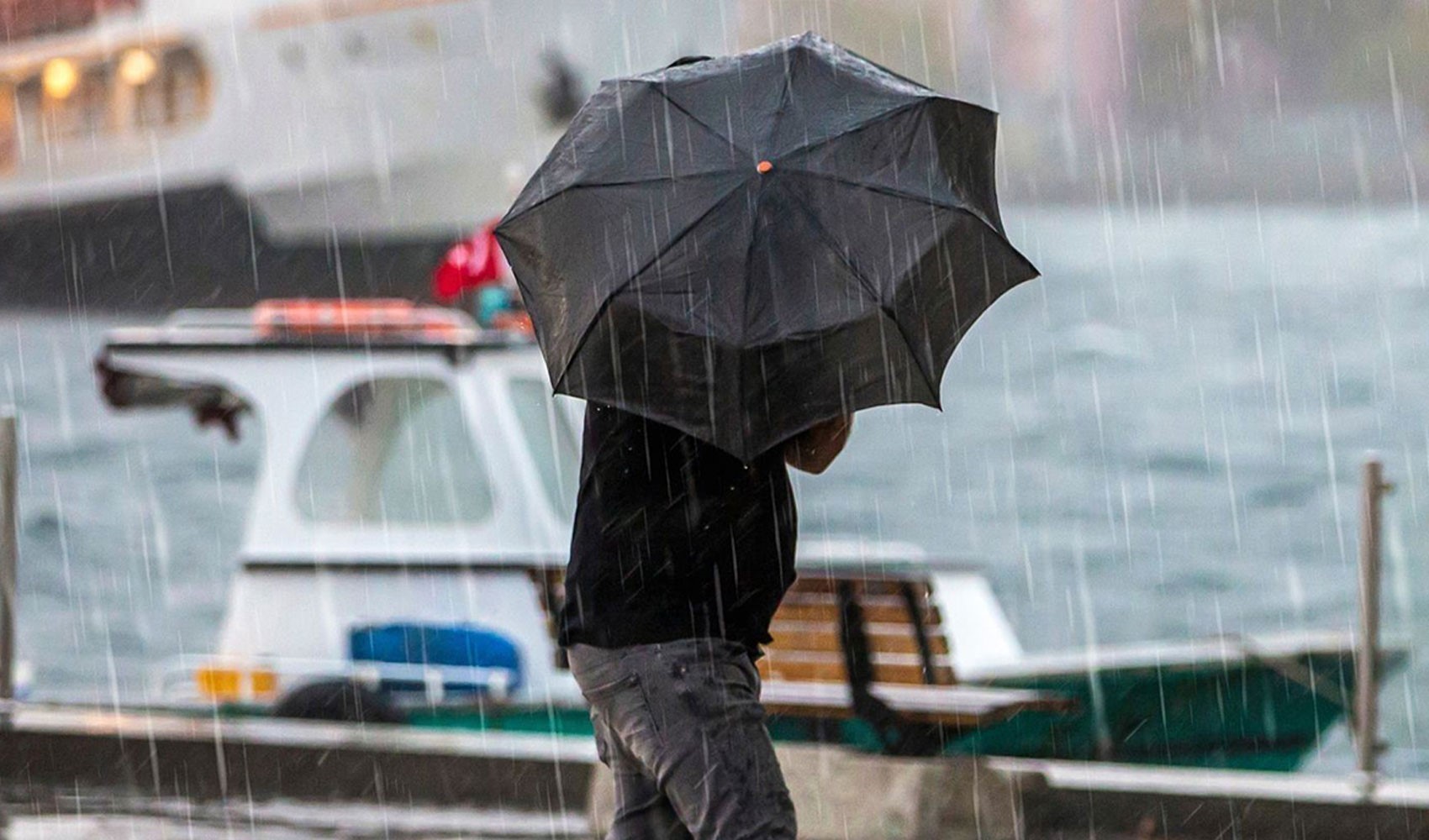 AKOM tarih vererek uyardı: İstanbul'da hava sıcaklığı 7 derece birden düşecek!