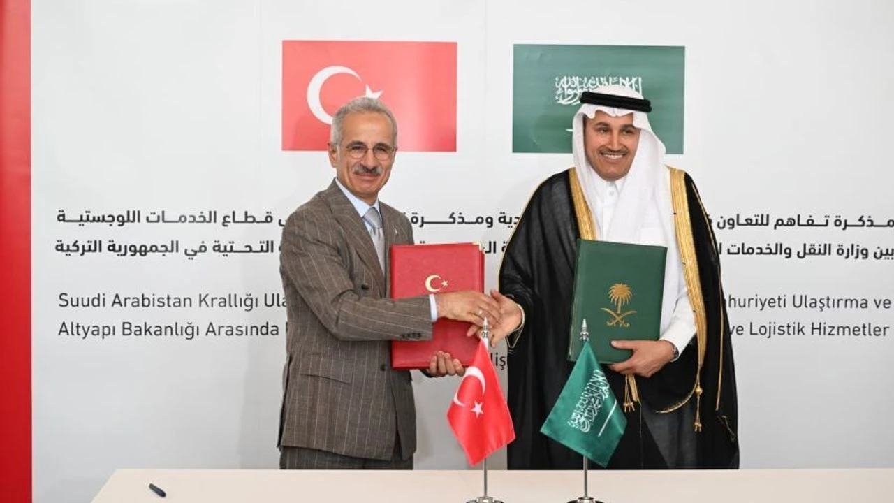 Türkiye ile Suudi Arabistan'dan demiryolu anlaşması