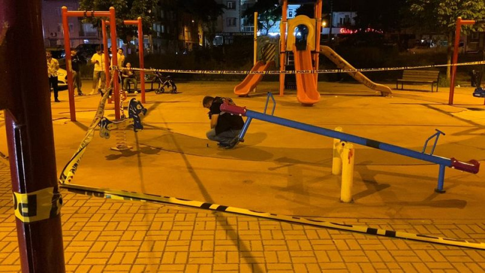İnegöl'de çocuk parkında pompalı saldırı! 10 yaralı