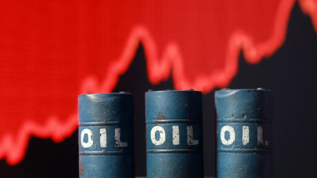 290 milyon varil piyasaya sürülmüştü: IEA'dan acil petrol stoku açıklaması