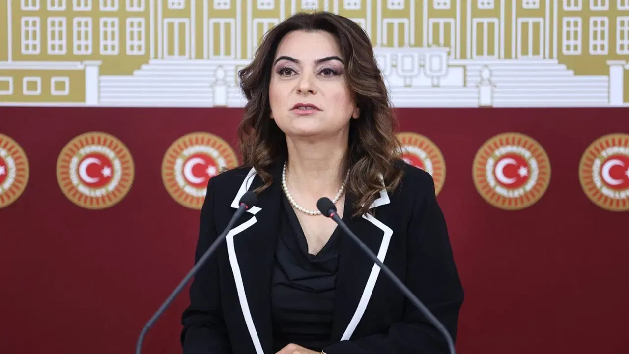 DEM Partili Gülistan Kılıç Koçyiğit'ten AYM'nin 'HPV aşısı' kararına tepki