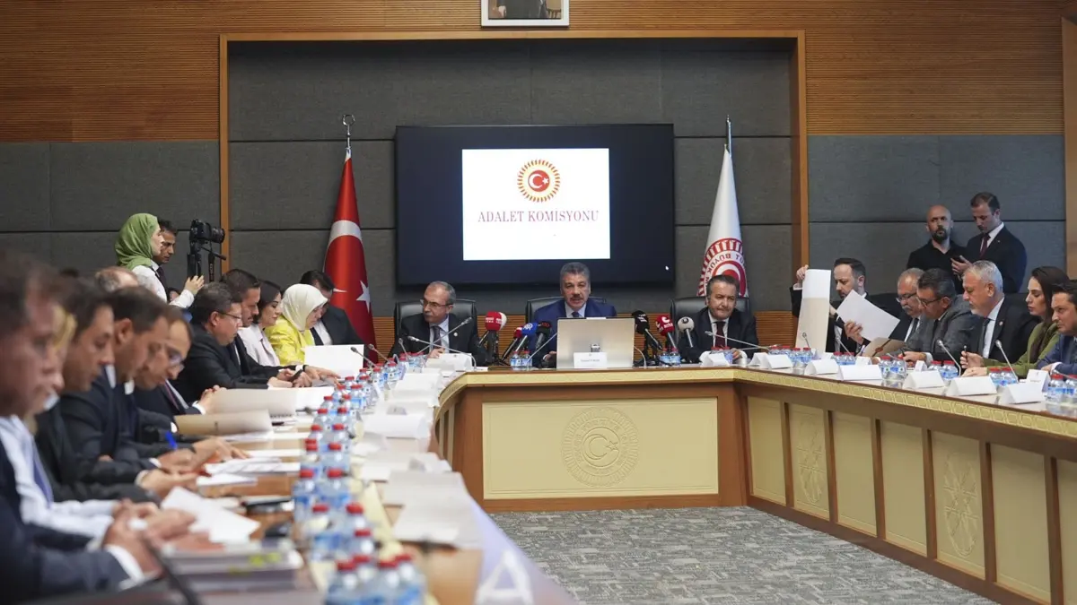 Görüşmeler başladı! 12. Yargı Paketi Komisyonda...
