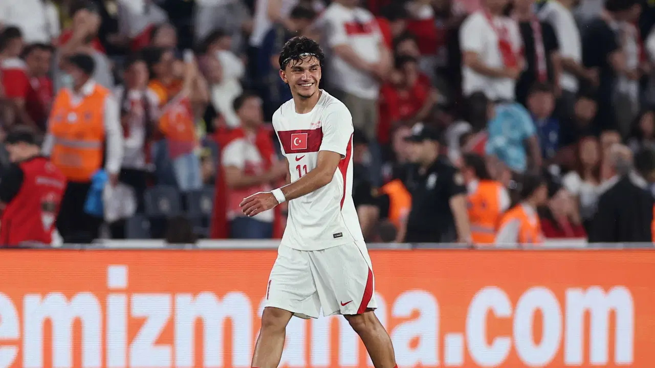 Adı Galatasaray ile anılıyordu: Can Uzun'dan transfer kararı