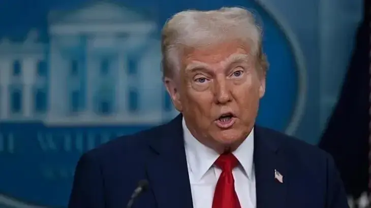 Trump Hürmüz Boğazı kararını değiştirdi! İran gemileri geçemeyecek, Körfez ülkeleri yatırım yapacak
