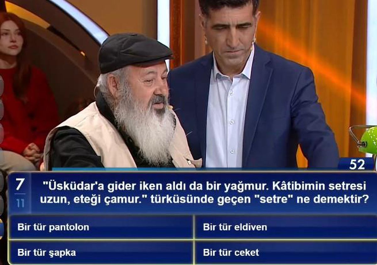 "Üsküdar'a gider iken aldı da bir yağmur. Kâtibimin setresi uzun, eteği çamur." türküsünde geçen "setre" ne demektir?