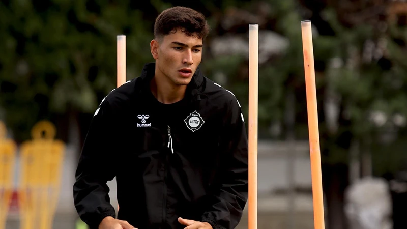 Altay yeni sezonda Osman'ı parlatacak