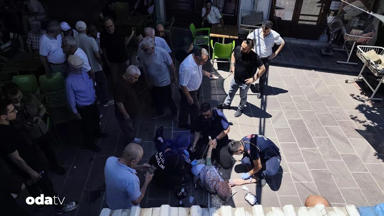 Kalp krizinden ölen arkadaşının cenazesinde kalp krizi geçirdi