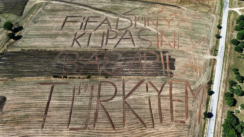 Kırklareli'de çiftçiden A Milli Futbol Takımı'na destek