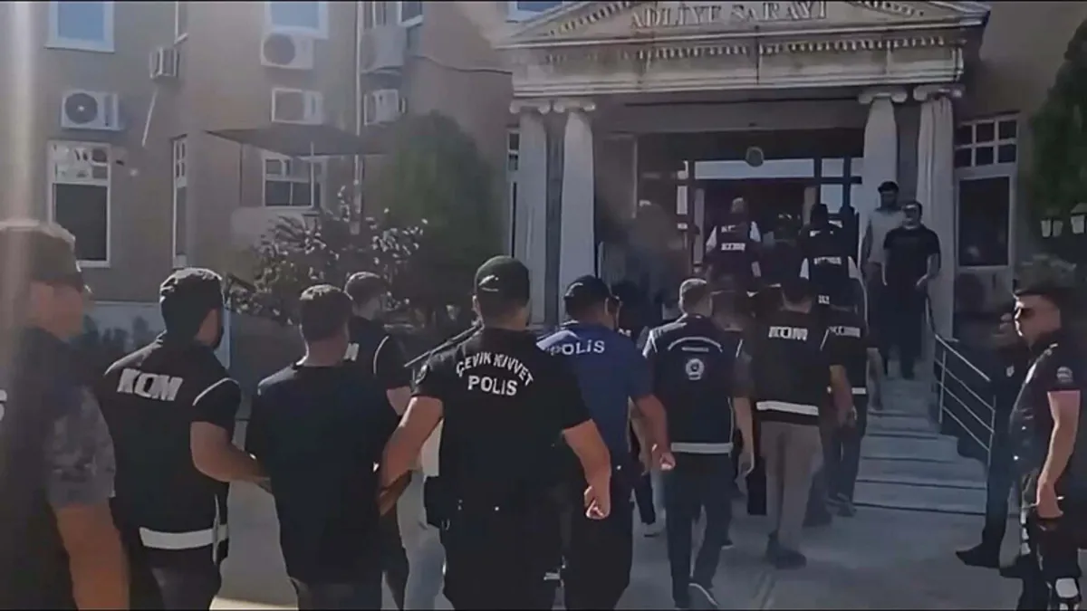 Aydın'da sahte vize siteleriyle milyonluk vurgun: 10 ilde eş zamanlı operasyonda 27 şüpheli tutuklandı