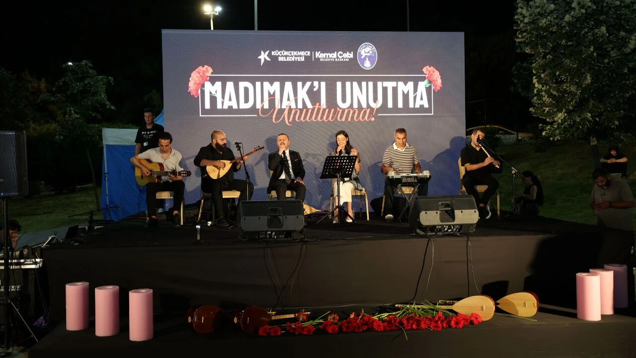 Küçükçekmece'de Madımak'ın 33. yılı anıldı