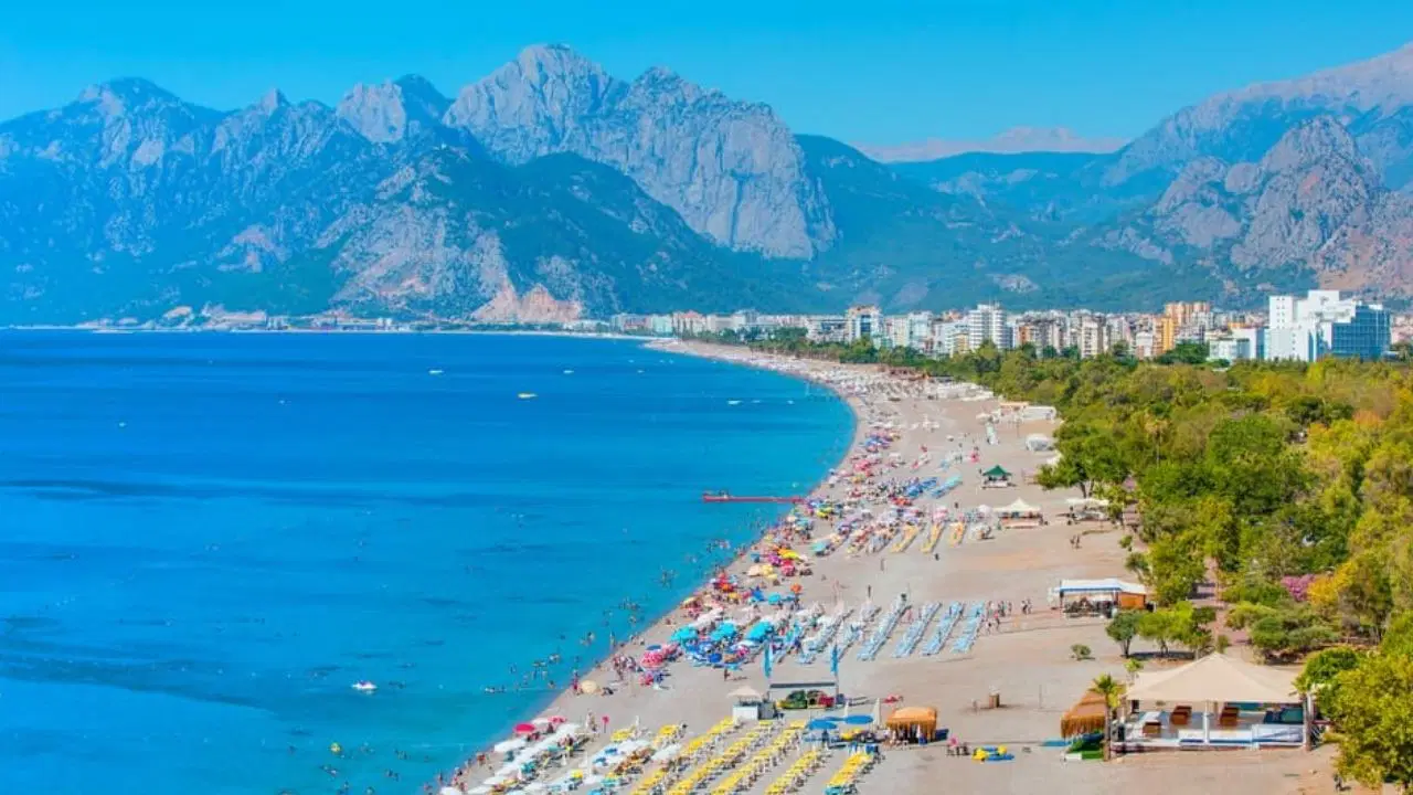 MGM açıkladı: Antalya, İzmir, Muğla... İşte 16 Temmuz deniz suyu sıcaklıkları