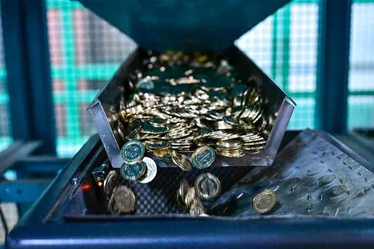 Türkiye'de yılın ilk 6 ayında vatandaşın cebine 434 milyon liralık madeni para girdi