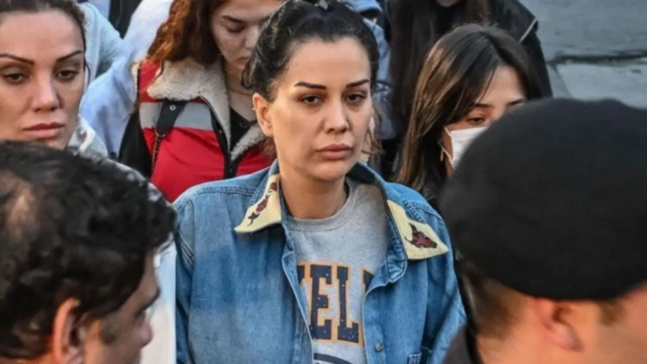Dilan Polat'ın bütün sosyal medya hesapları engellendi!