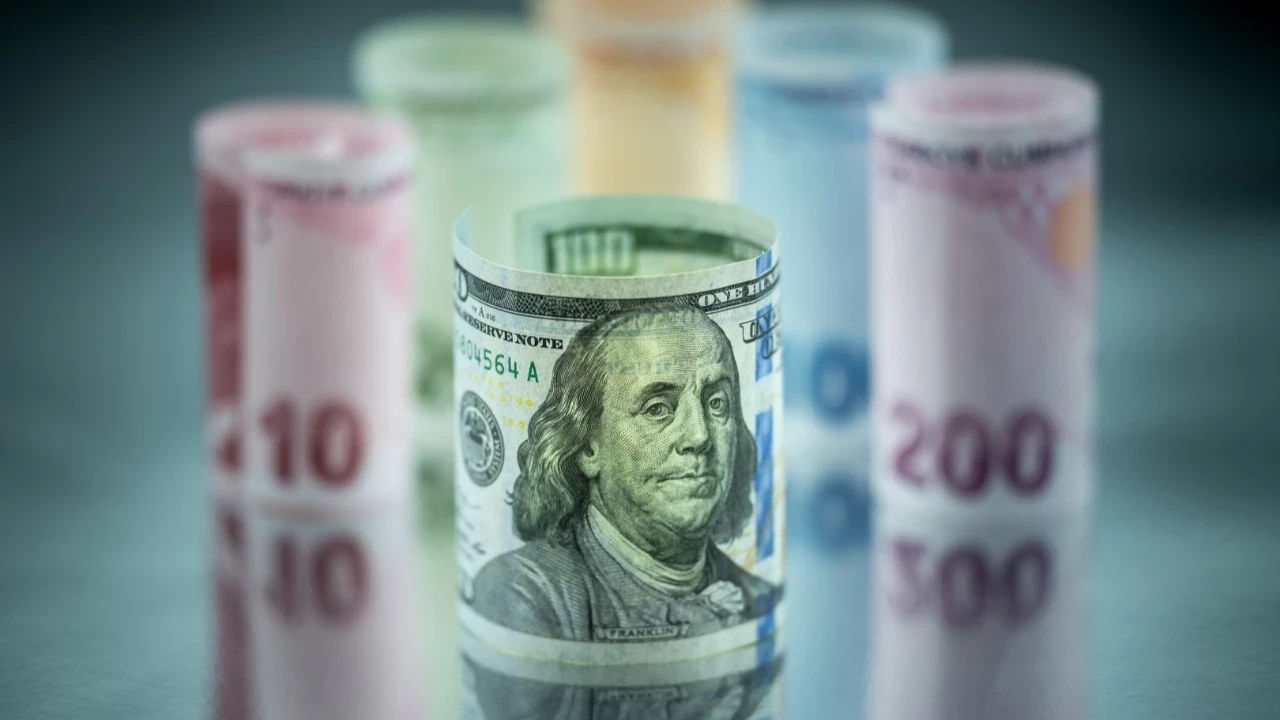 Yabancıların TL stratejisi zora girdi