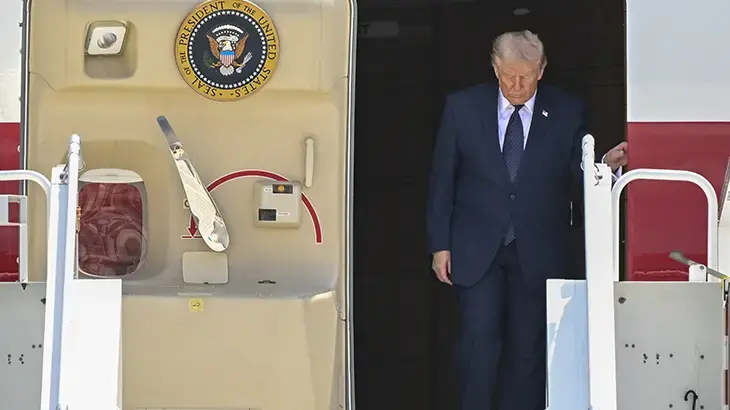 Trump neden geldiği uçakla dönmüyor? Güvenlik sorusuna dikkat çeken yanıt!
