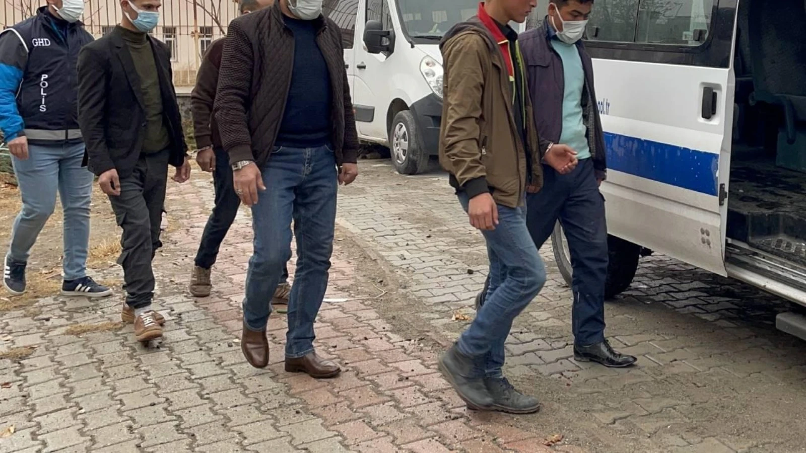 Edirne'de 24 kaçak göçmen yakalandı