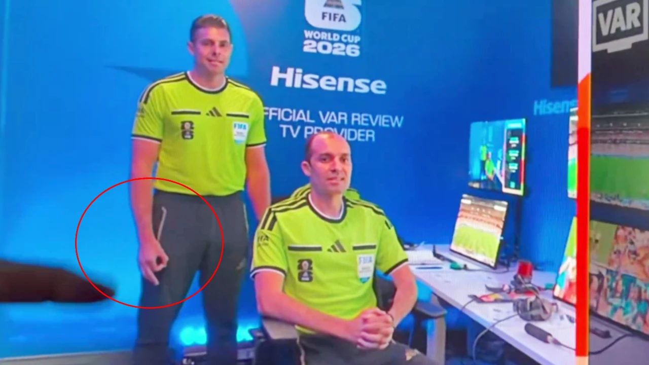Avustralyalı hakem Shaun Evans, White Power hareketi mi yaptı? FIFA'dan açıklama geldi