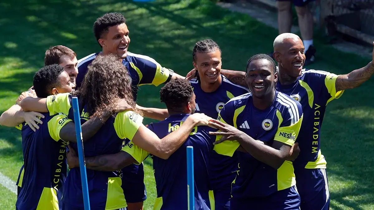 Fenerbahçe sezonu açıyor! Muhtemel 11 şekillendi...