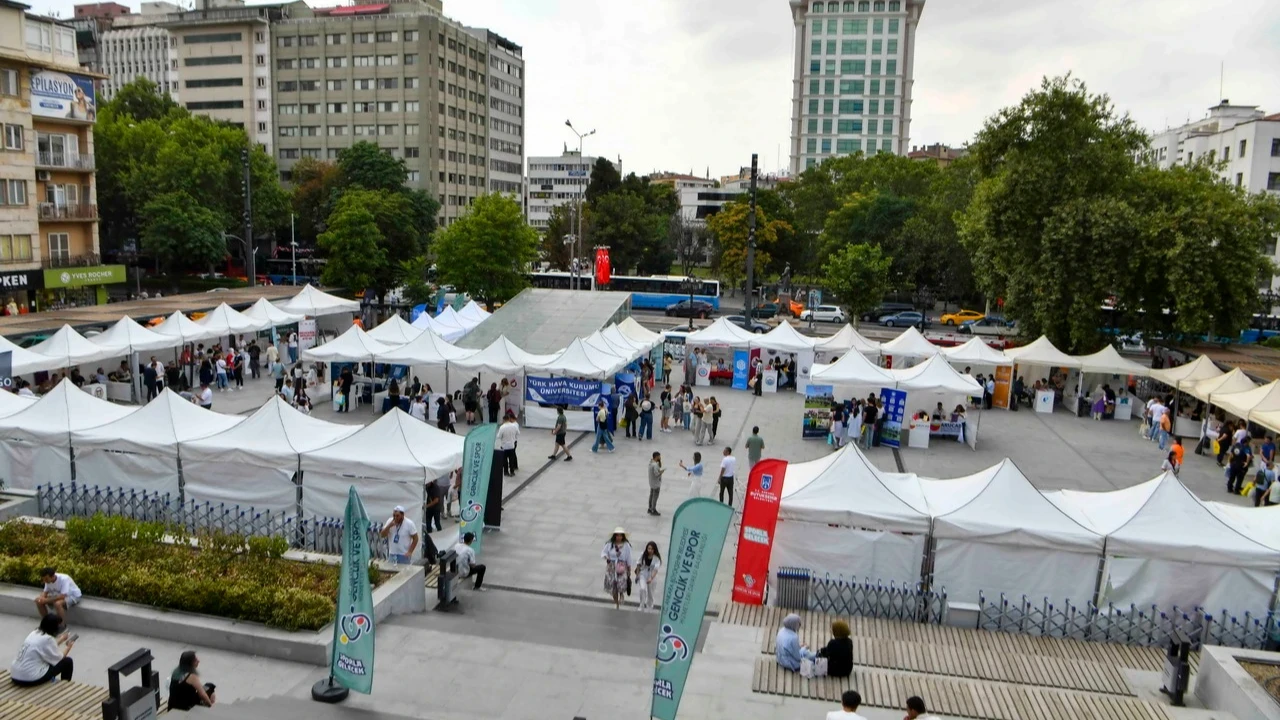 ABB'den 5. Üniversite Tanıtım Günleri