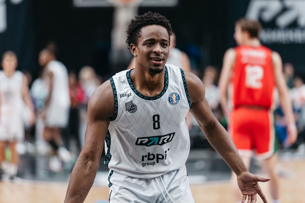 TOFAŞ, ABD'li guard Zach Nutall'ı transfer etti
