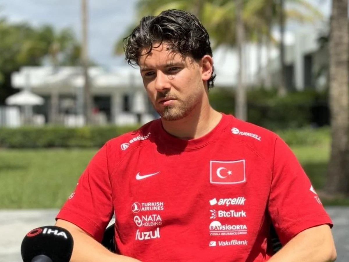 Ferdi Kadıoğlu'ndan Dünya Kupası mesajı