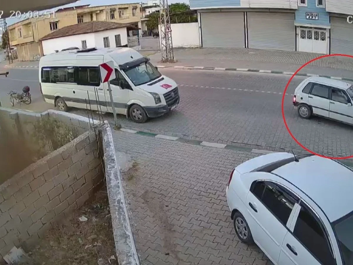 Hatay'da husumetli olduğu kuzenleri tarafından dövülen kuyumcunun dişleri kırıldı