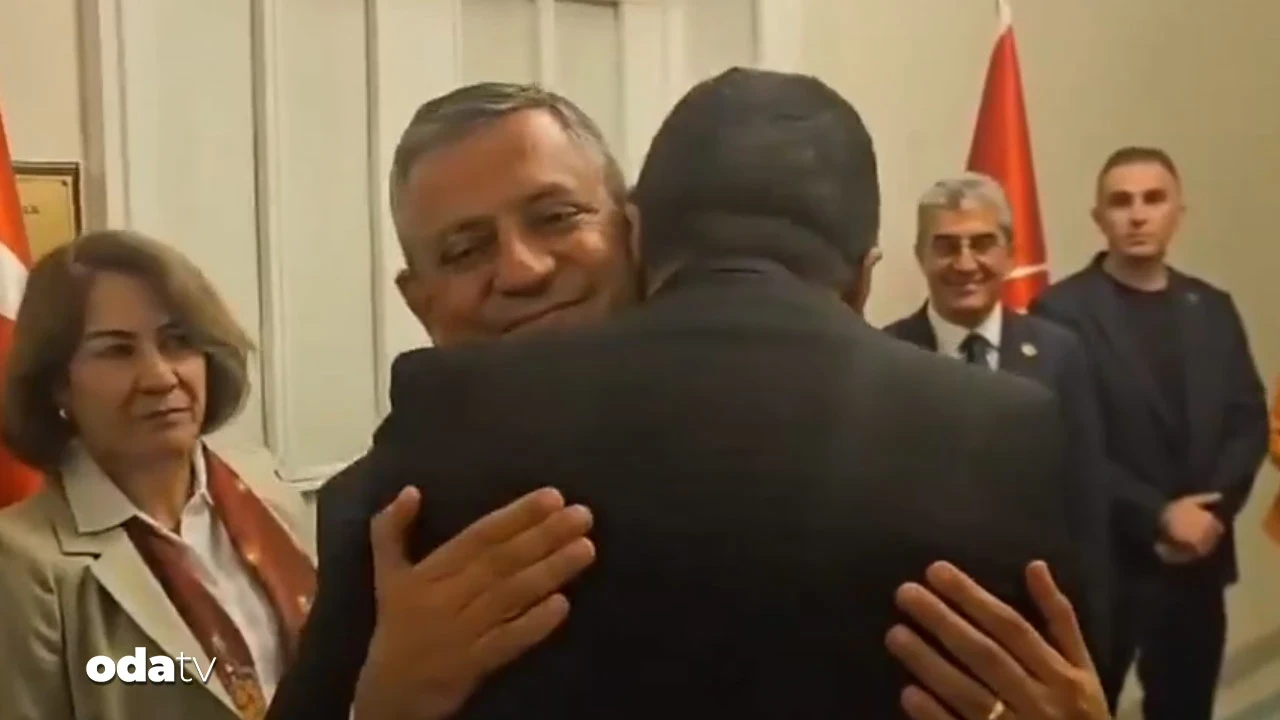 Alman Sosyal Demokratlar Özel'e desteğe geldi