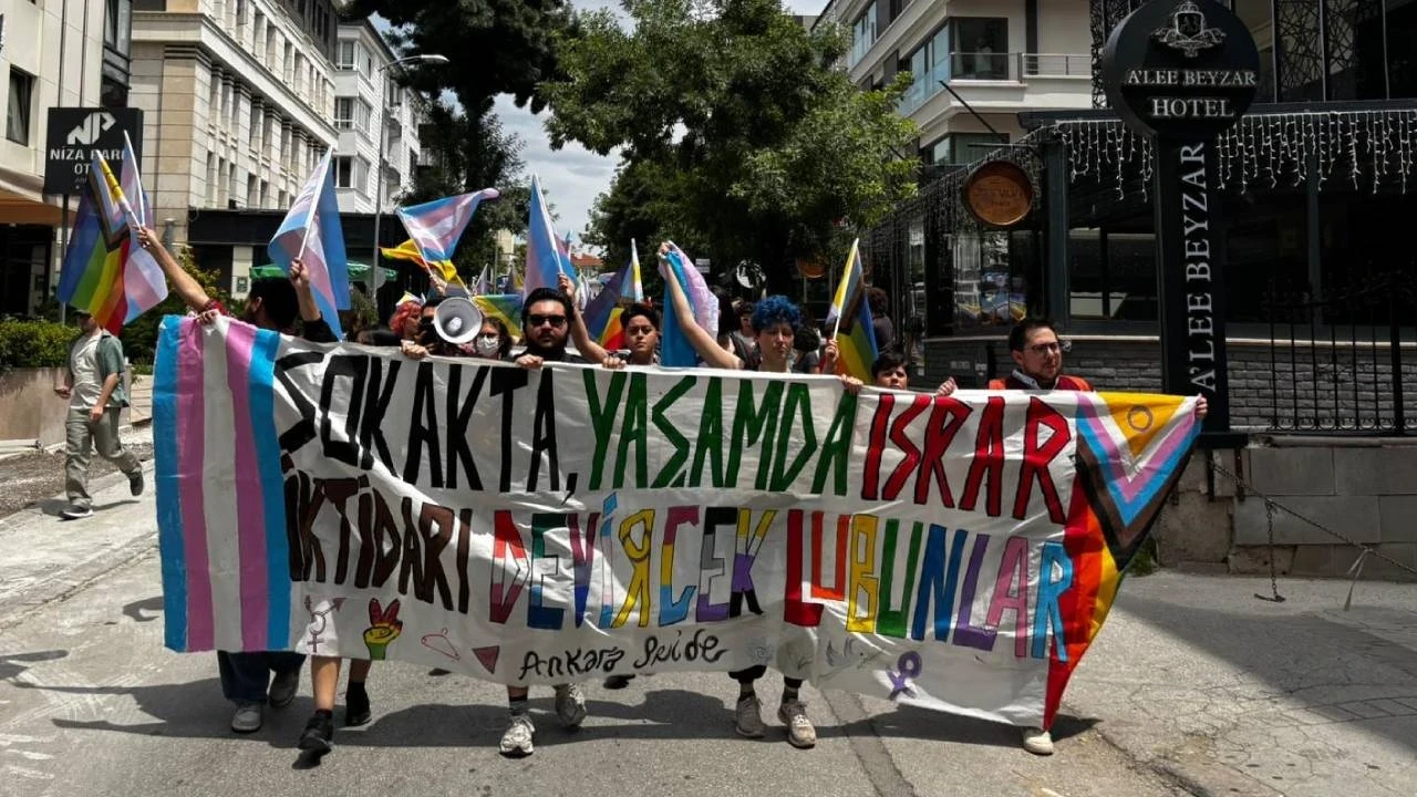 Ankara’da Onur Yürüyüşü sonrası 8 gözaltı