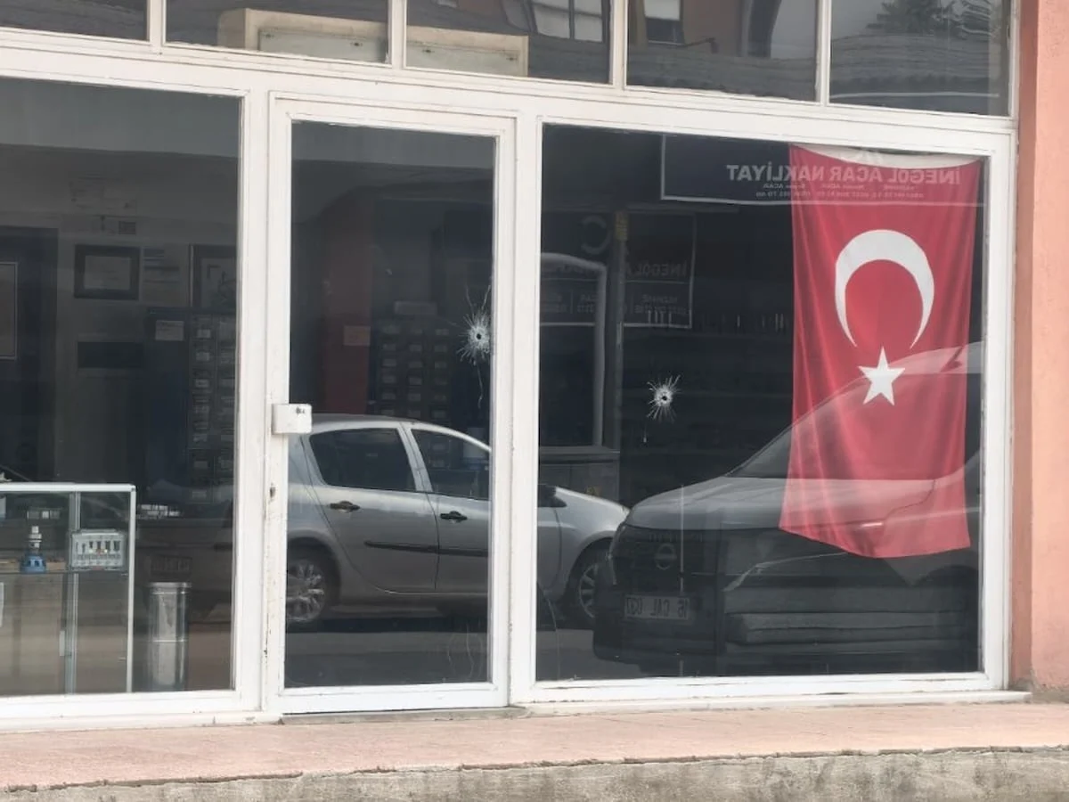 Bursa'da iş yerine silahlı saldırı