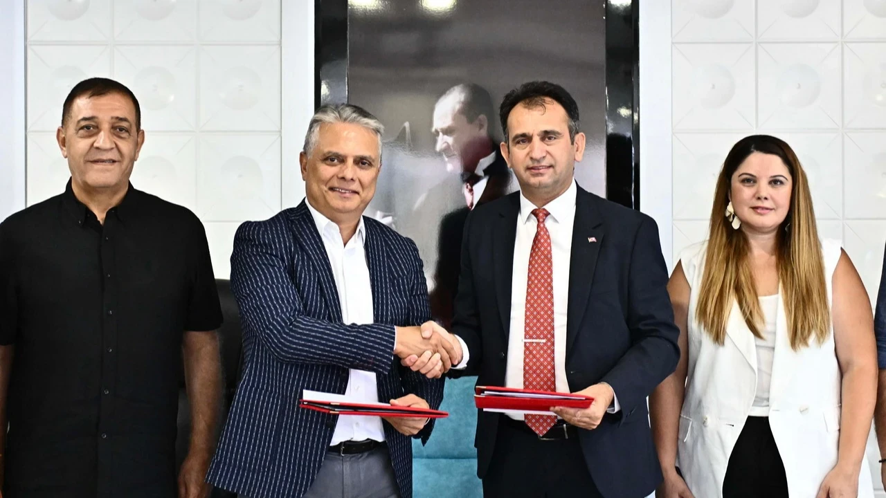 Muratpaşa'da Gold Town artık konaklamada